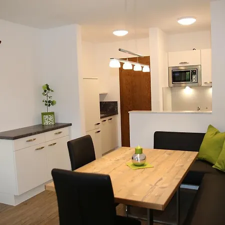 Haus Rainer Holiday home Muhlbach Am Hochkonig